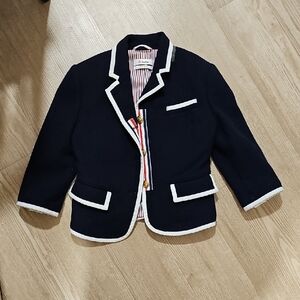 Neiman Marcus Blue and White Blazer with Notched Lapels